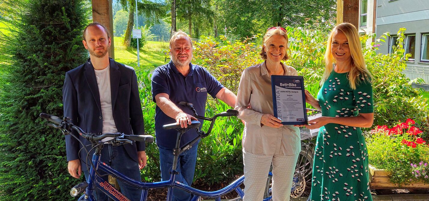 Bett + Bike Zertifikatsübergabe AURA-HOTEL