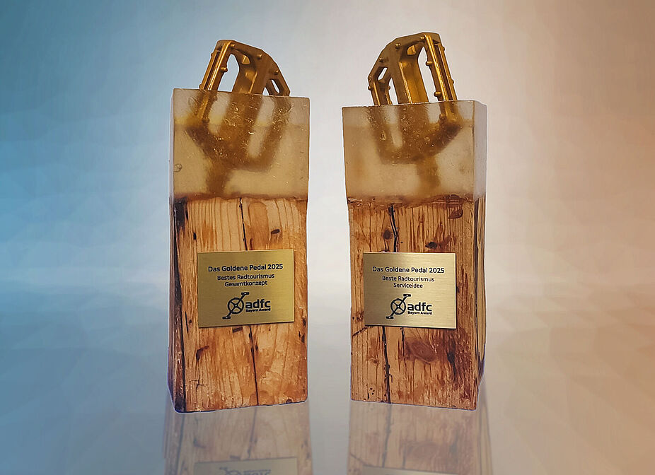 Die Trophäen "Goldenes Pedal 2025"