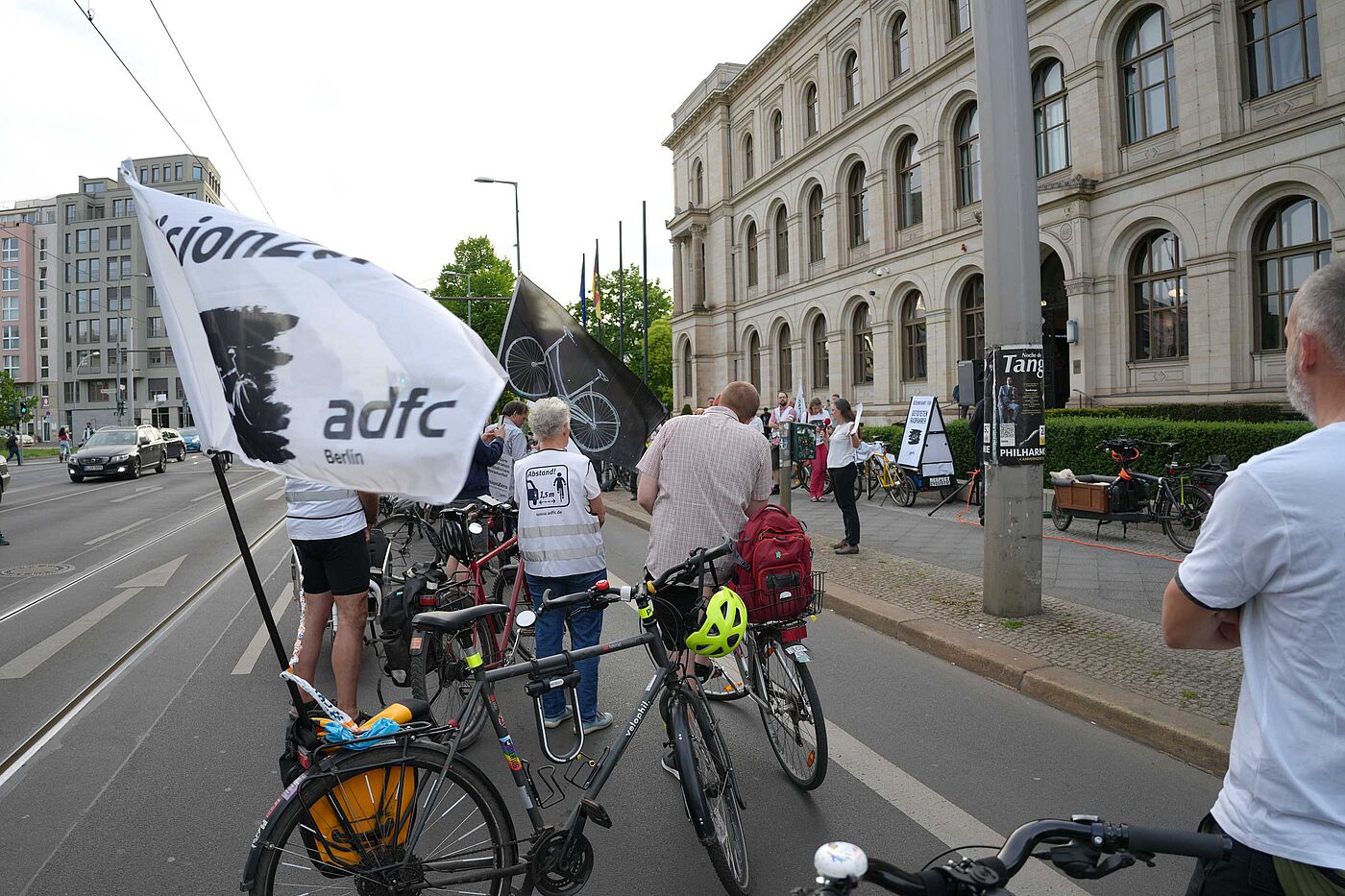 GR_2026-05-04_ChristophDuerschlag_14.jpg VisionZero Demo Abschlusskundgebung am BMV