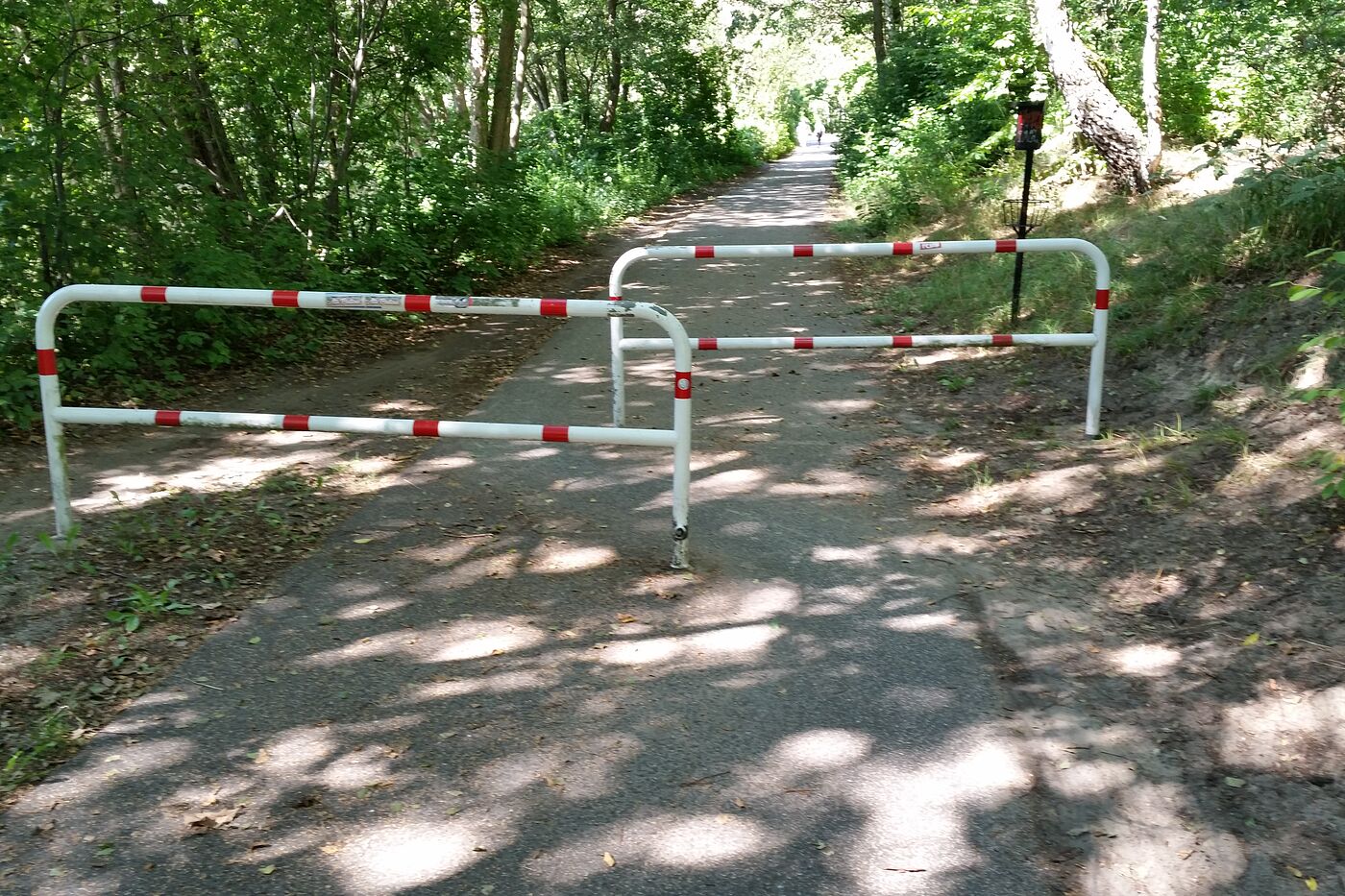 f Weitere Schikane am Havelkanal.