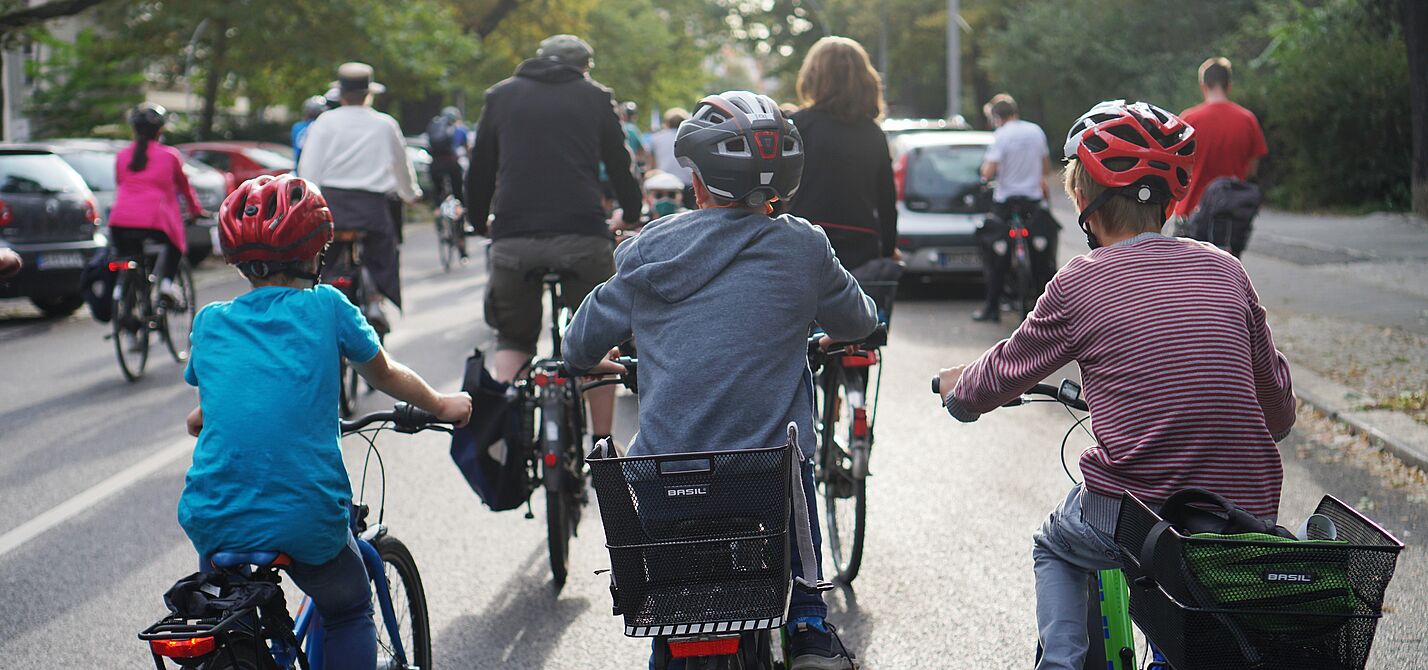 Kinder auf Fahrraddemo Kinder auf Fahrraddemo