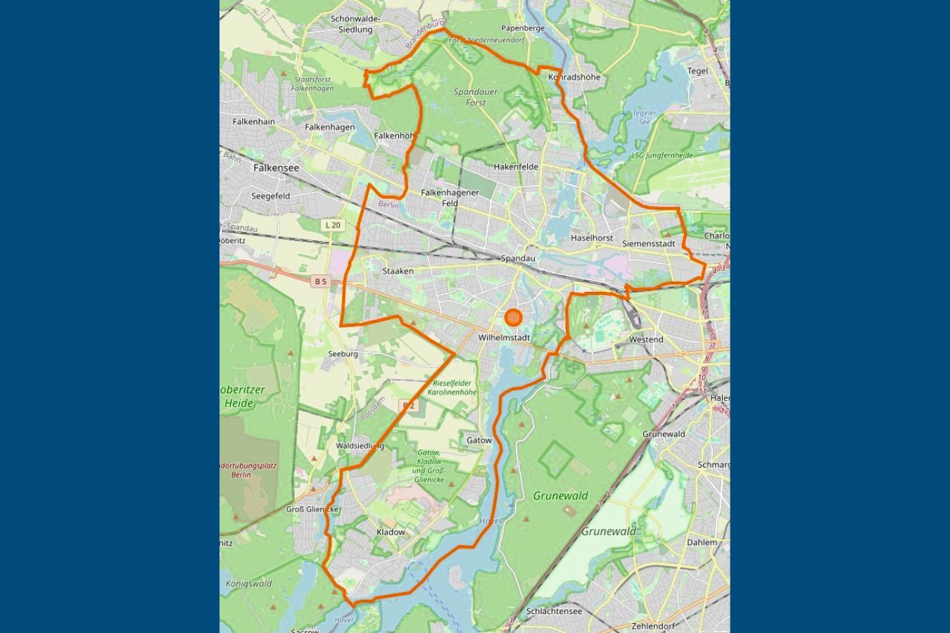 Bezirk unter der Lupe: Spandau Spandau ist ein weitläufiger Bezirk mit einer Nord-Süd- Ausdehnung von 20 Kilometern, ideal für Fahrradausflüge durch die vielen Parks, schlecht um mit dem Rad von A nach B zu kommen.